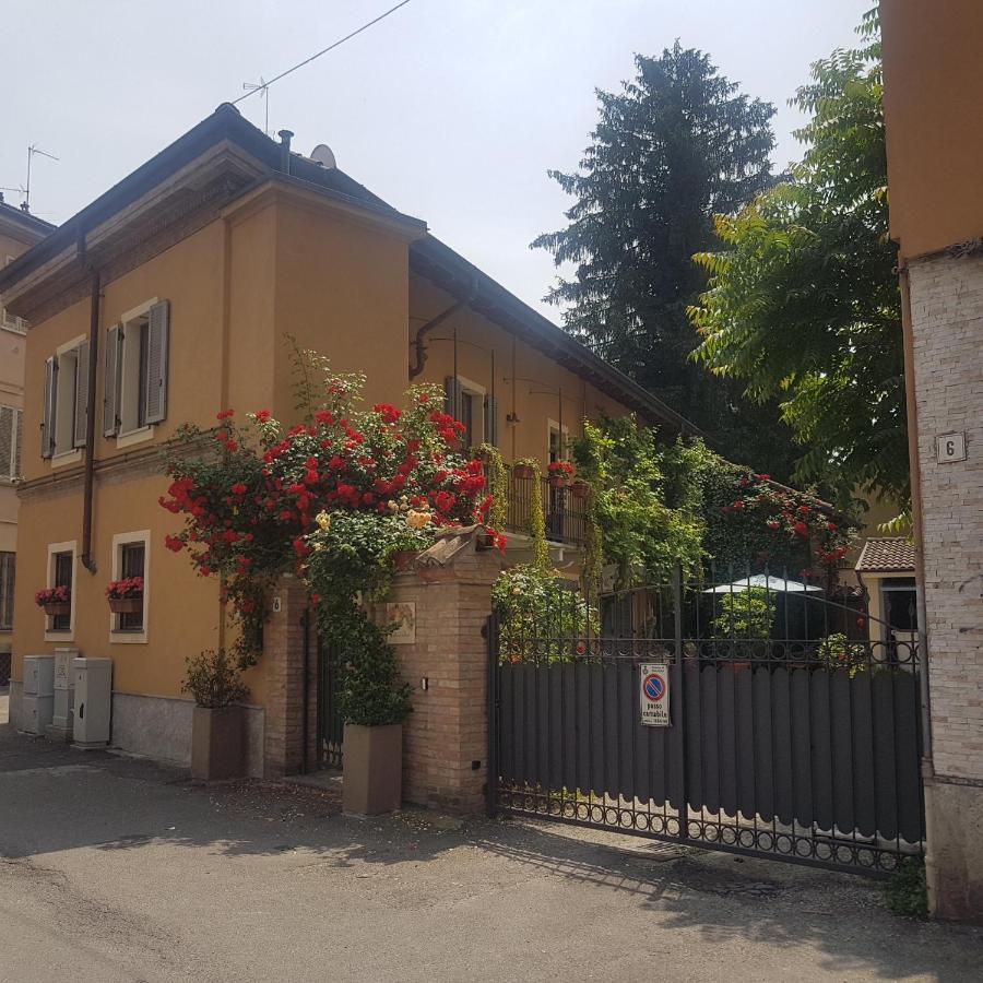 Corte Delle Rose Voghera Exterior photo
